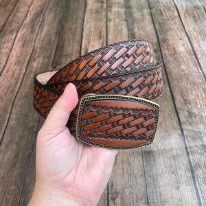 Vintage Made in the USA Cow Hide Leather Hand Tooled Belt and Buckle Size 36